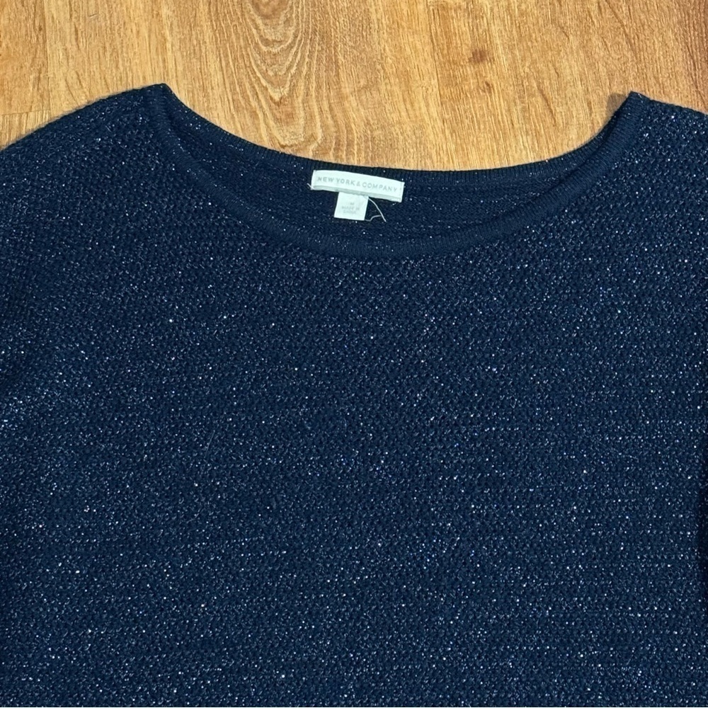 Lightweight Knit Dark Blue Top - Picture 10 of 11